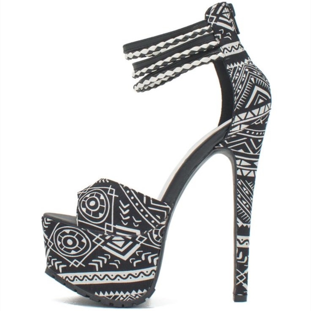 Bumper Black and White Printed Peep Toe Ankle Strap Platform Sandals